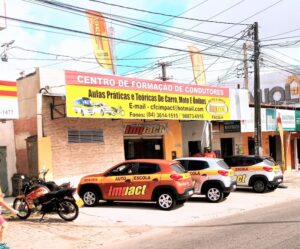Centro de Formação de Condutores Impact